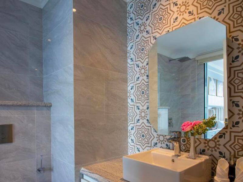media\roomtypes\7e394ffe-ef57-4030-9158-08dbf4707fa7\gallery\la-vague-hotel-nha-trang-12.041223093028253.jpg